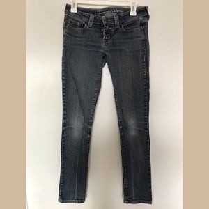 Hip hugging skinny jeans